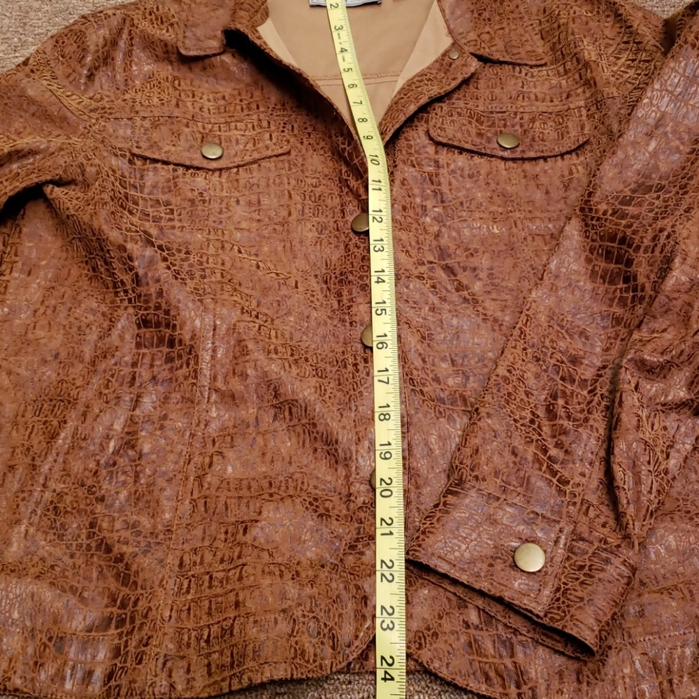 Jacket - Picture 3 of 8